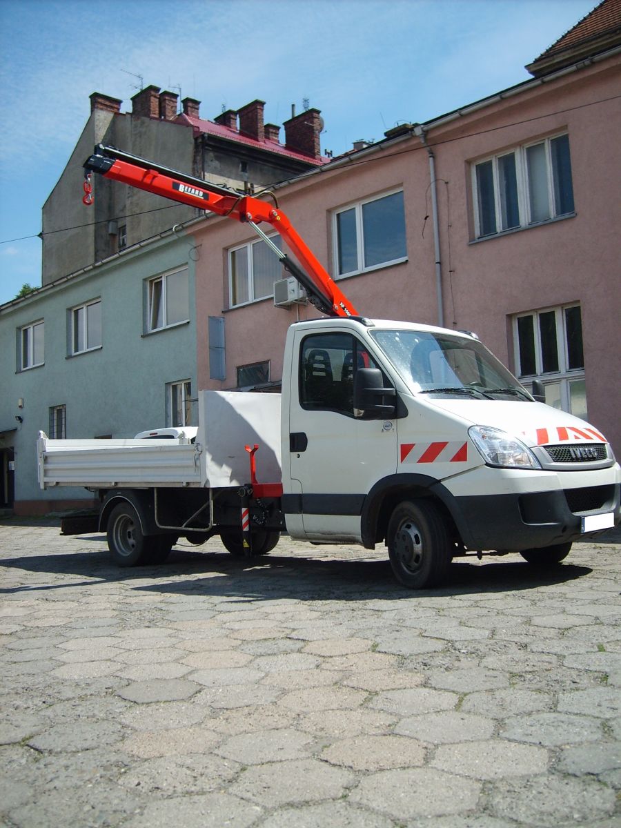 dźwig befard XF 1500A na  Iveco